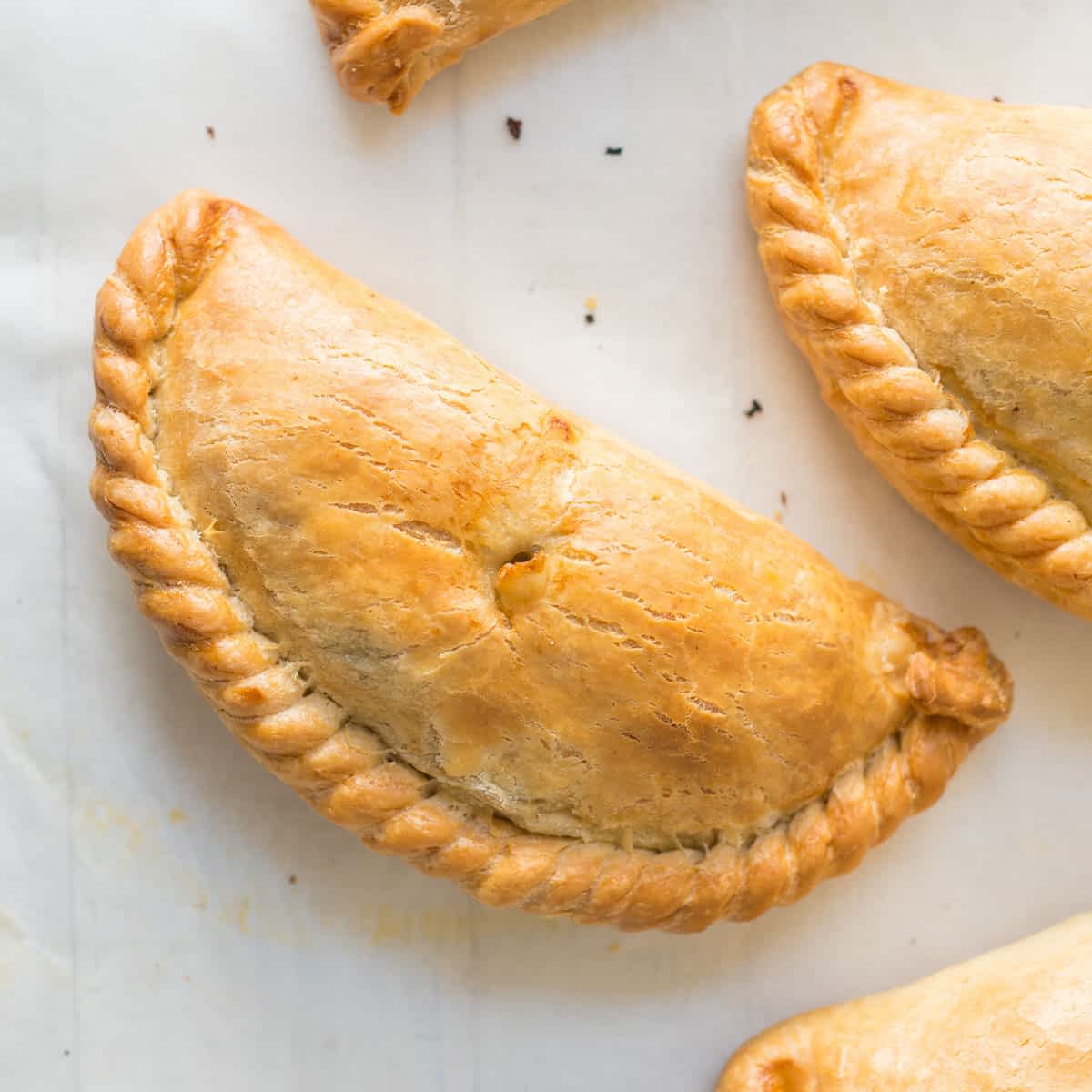 Cornish Pasties by Post (4) 283g Medium - Proper Pasty Company