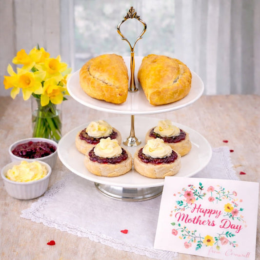 Marazion Tea for Two Cornish Pasty & Cream Hamper - Proper Pasty Company