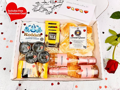 Cornish Scones Cream Tea & Rose Prosecco Hamper (4) CTVPR - Proper Pasty Company