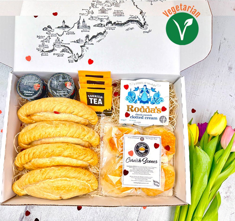 Vegetarian Party Pasty & Cream Tea Hamper for 4 - Proper Pasty Company